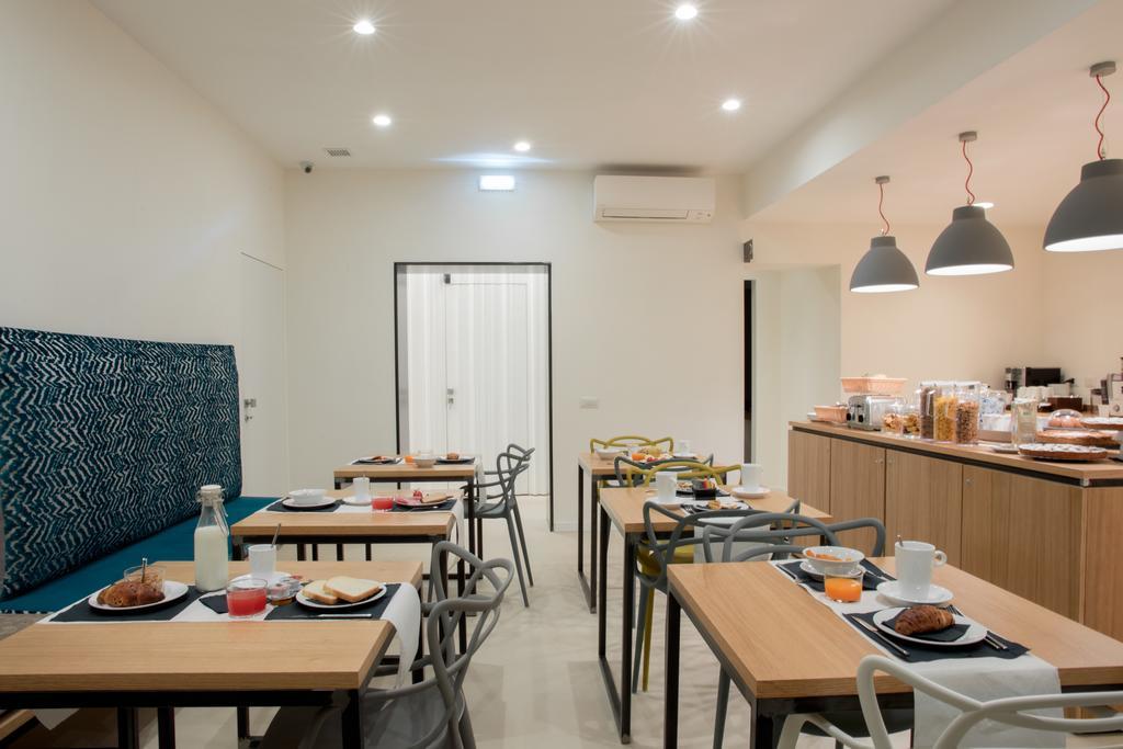 Viminale View Hotel Рим Екстериор снимка